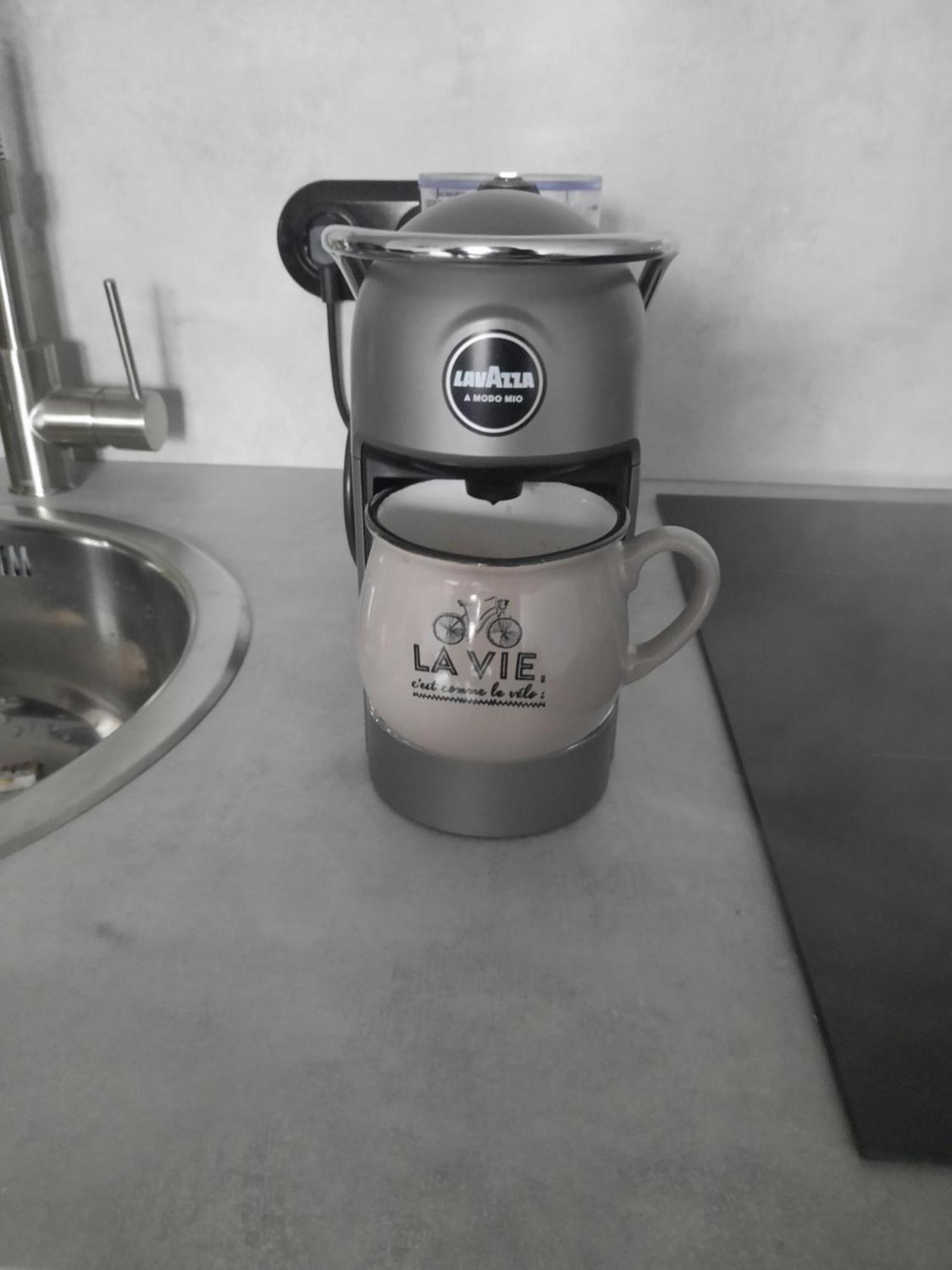 Moin !Die Weserbude Nordenham Camera foto